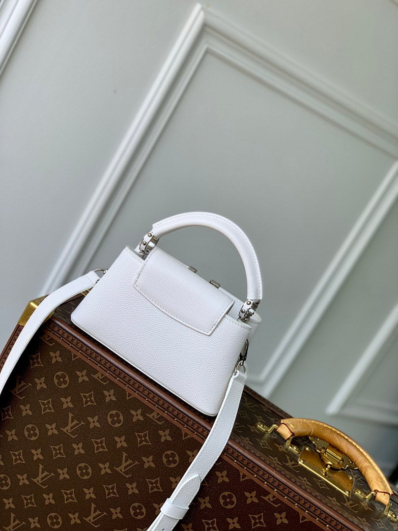 Sac à main Capucines – Réf. M24666 · Blanc · Coloris 3