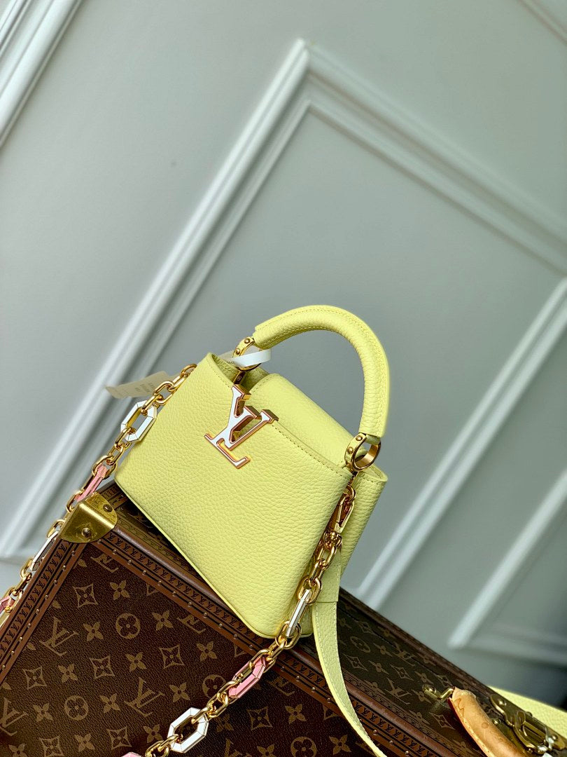 Sac à main Capucines – Réf. M24683 · Mini · Coloris 1