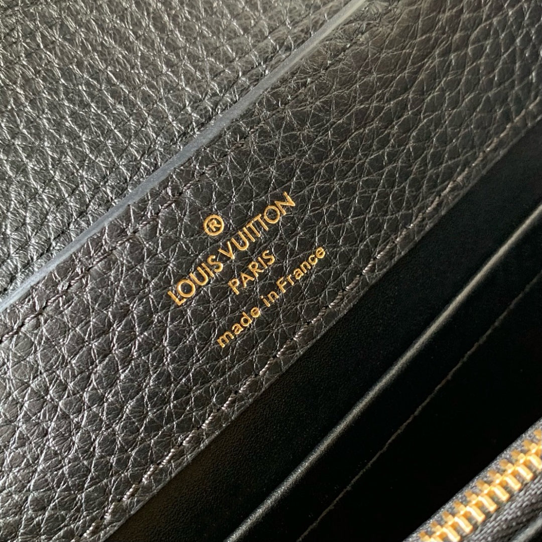 Sac à main Capucines – Réf. M24727 · Noir Mini