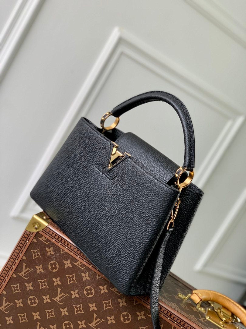 Sac à main Capucines – Réf. M24727 · Noir MM