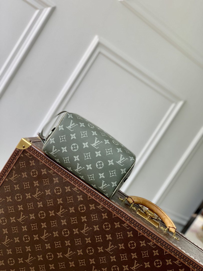 Pochette – Réf. M11559 · Vert de Gris