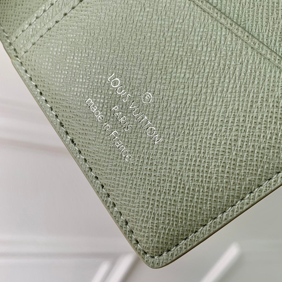 Portefeuille – Réf. M11546 · Vert de Gris