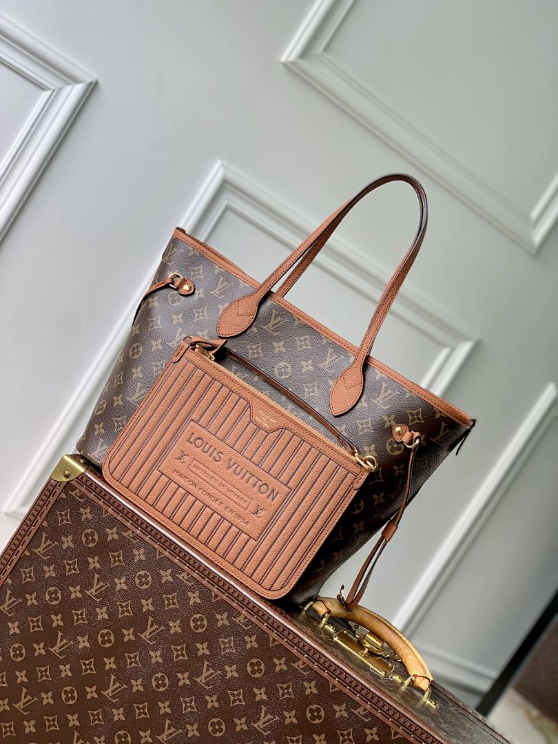 Sac à main Neverfull – Réf. M12061 · Marron