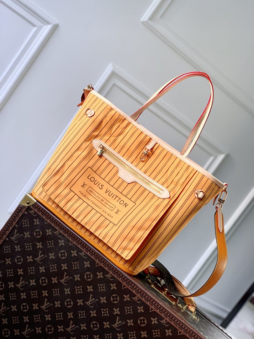 Sac à main Neverfull – Réf. M11947
