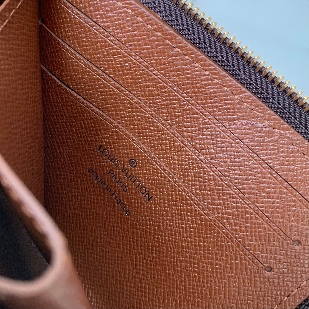 Portefeuille – Réf. M83476