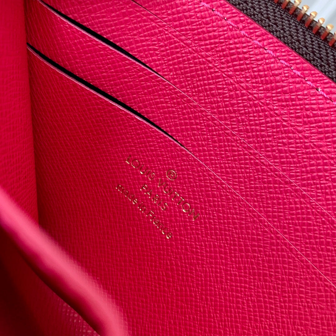 Portefeuille – Réf. M83676