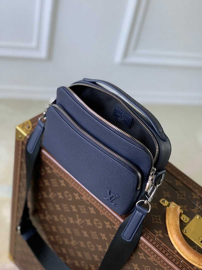 Sacoche Messenger – Réf. M11657 · Bleu Nuit
