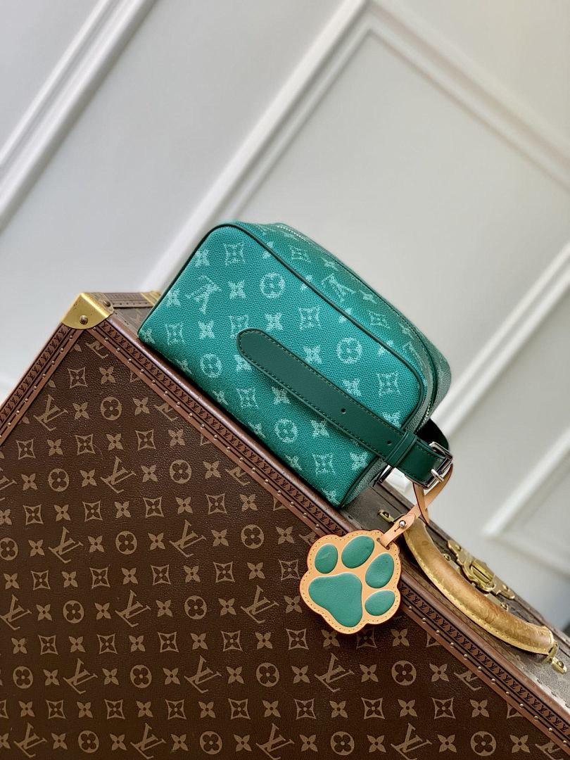 Pochette – Réf. M12688 · Monogram Vert