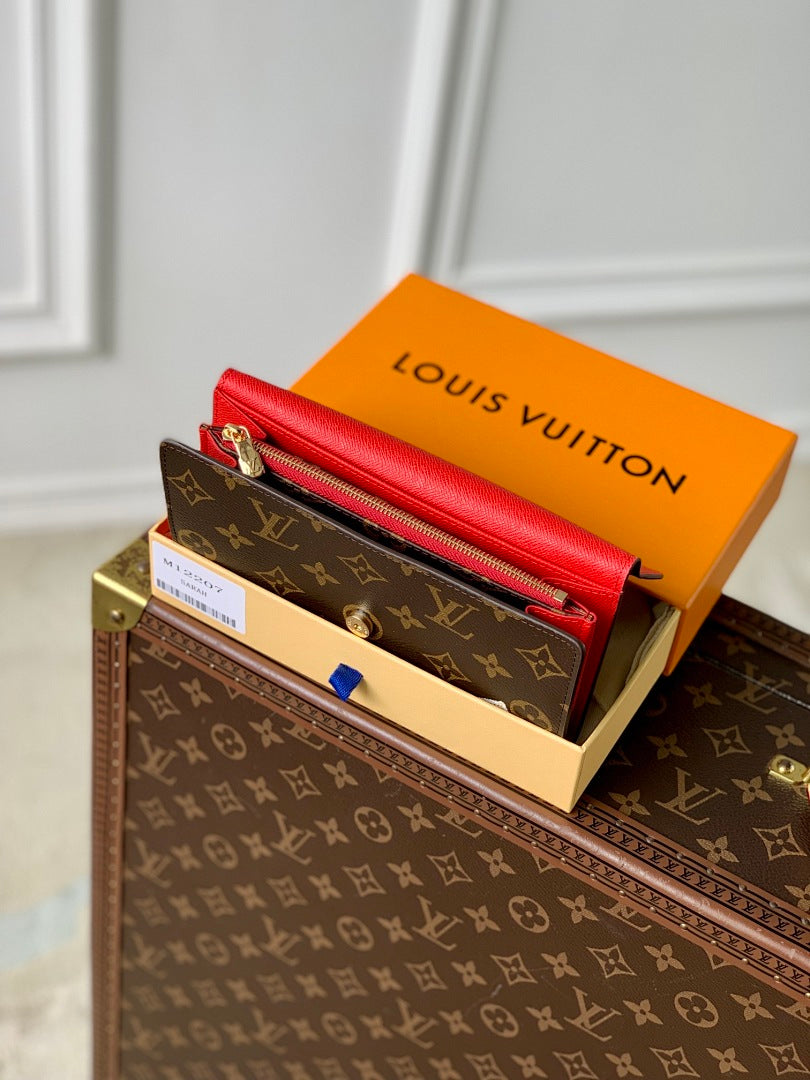 Portefeuille – Réf. M12207 · Monogram Rouge