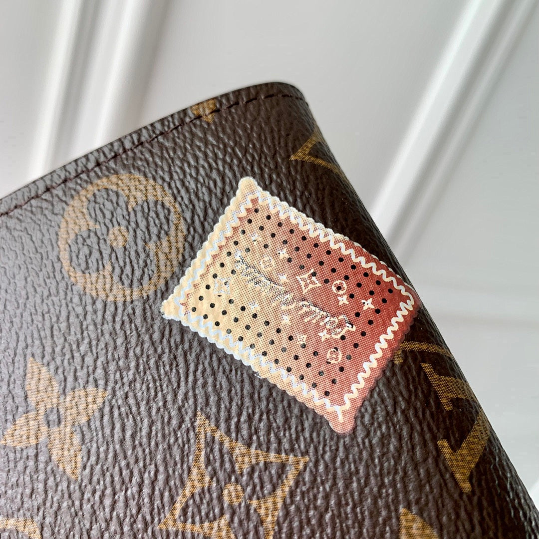 Portefeuille – Réf. M12207 · Monogram Rouge