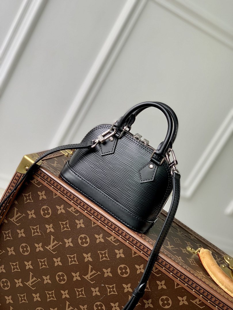 Sac à main – Réf. M81945 · Noir