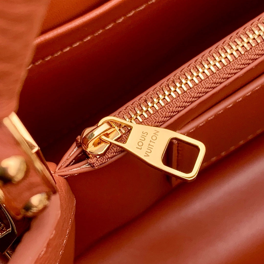 Sac à main Capucines – Réf. M25089 · Mini