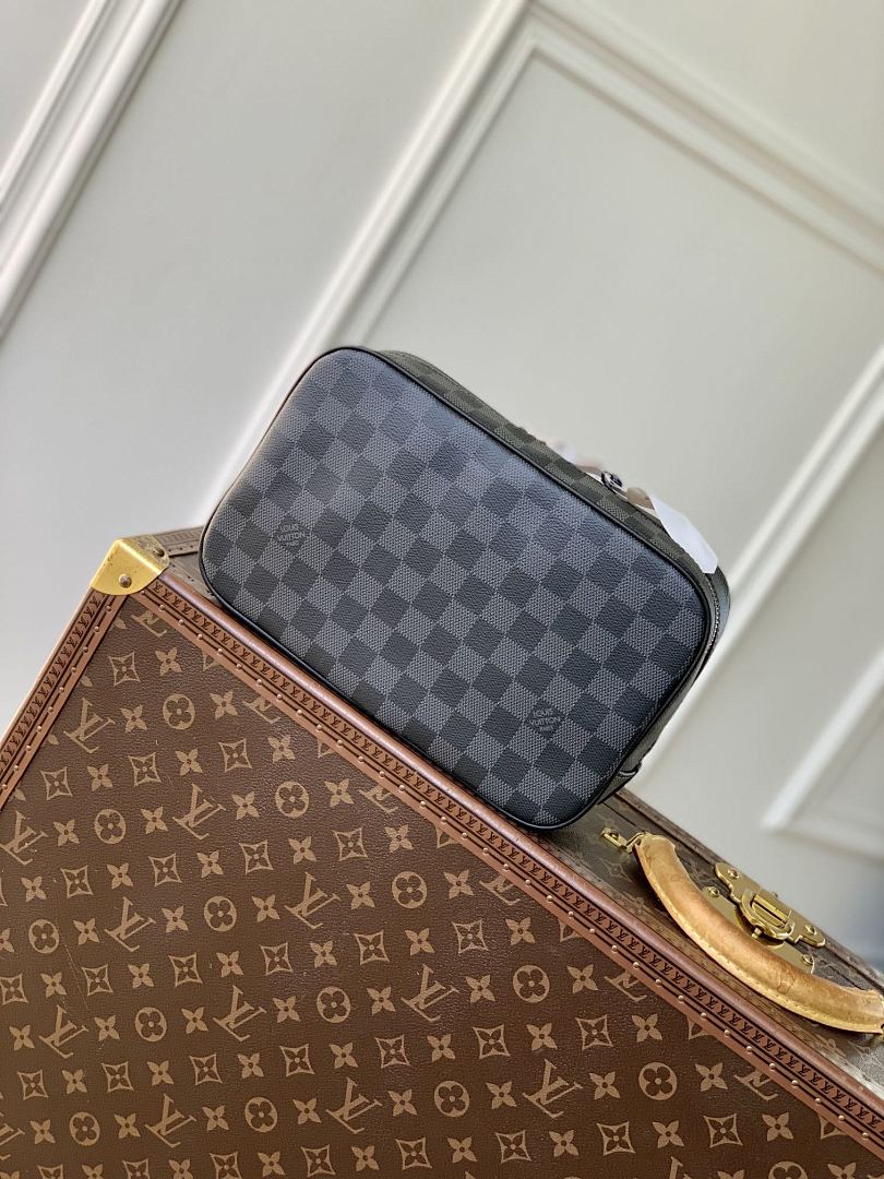 Pochette – Réf. M43383 · Monogram Noir