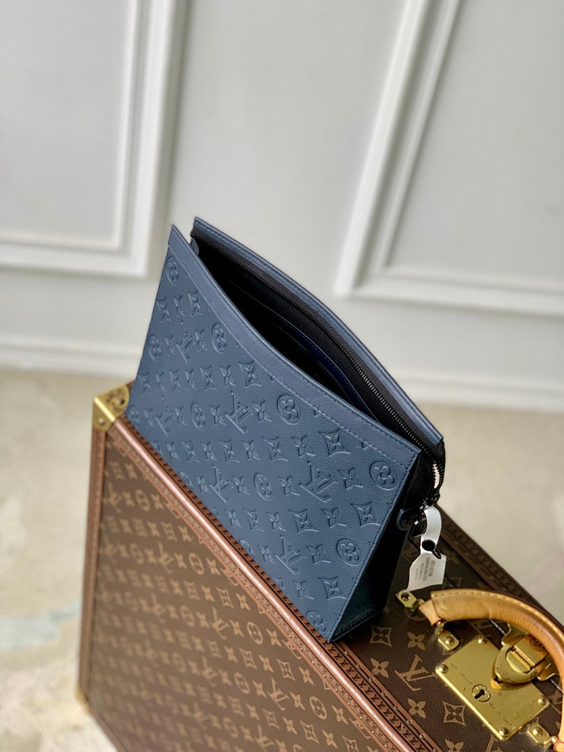 Pochette – Réf. M61692 · Coloris 8
