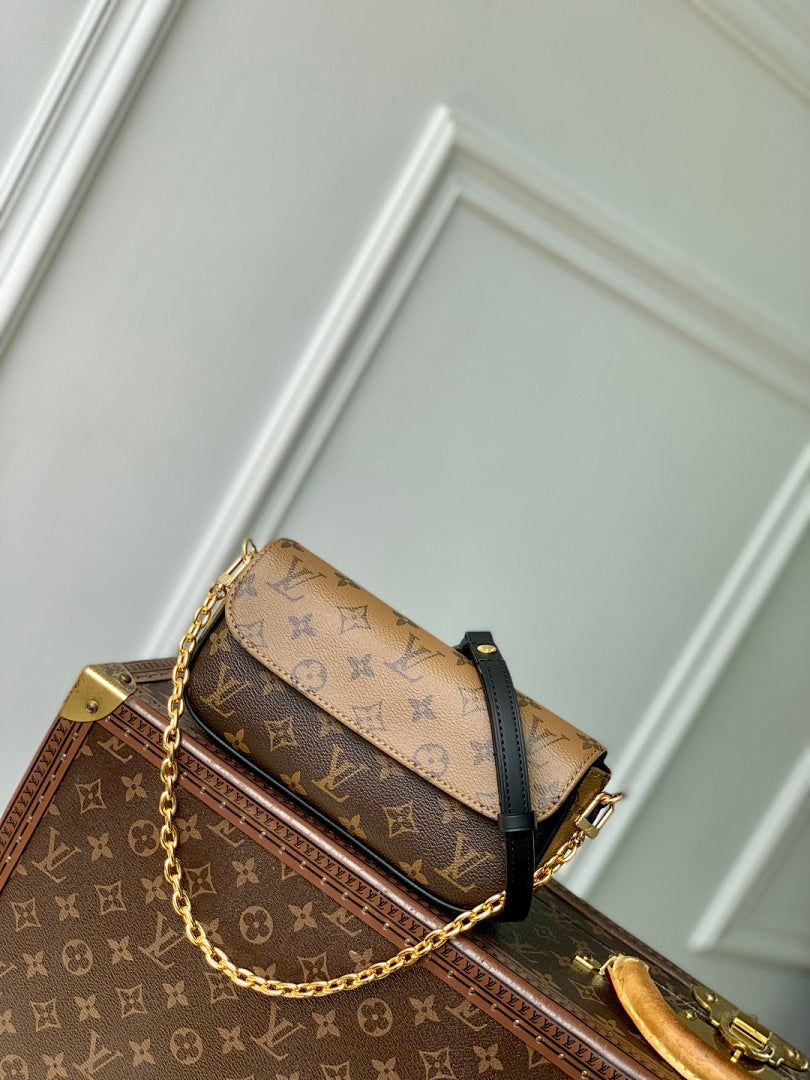 Sac à main – Réf. M26587