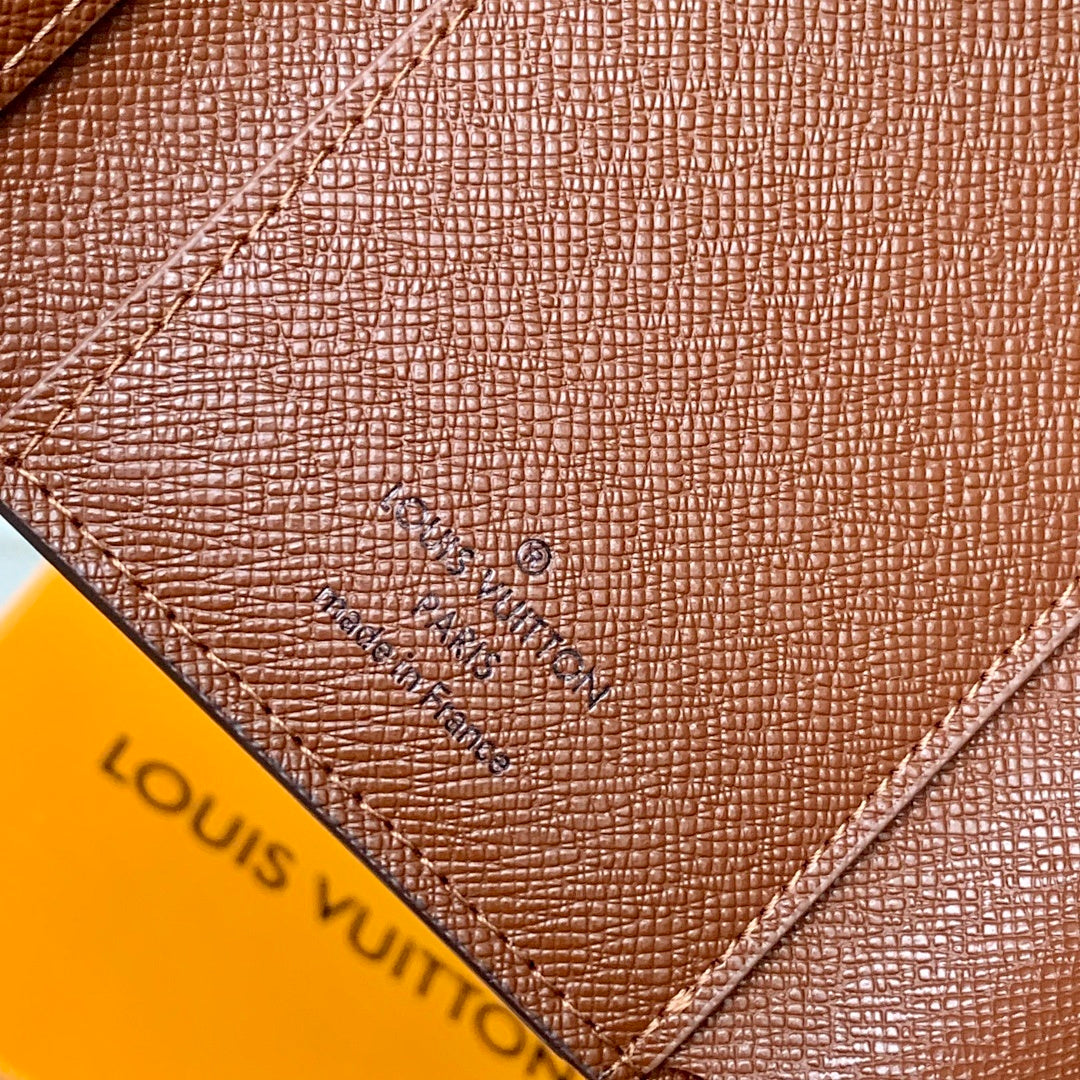 Portefeuille – Réf. M12598 · Monogram · Coloris 1