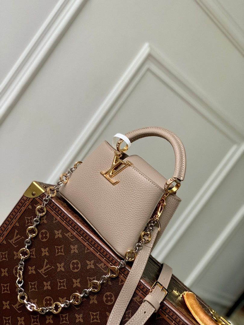 Sac à main Capucines – Réf. M12935 · Coloris 1