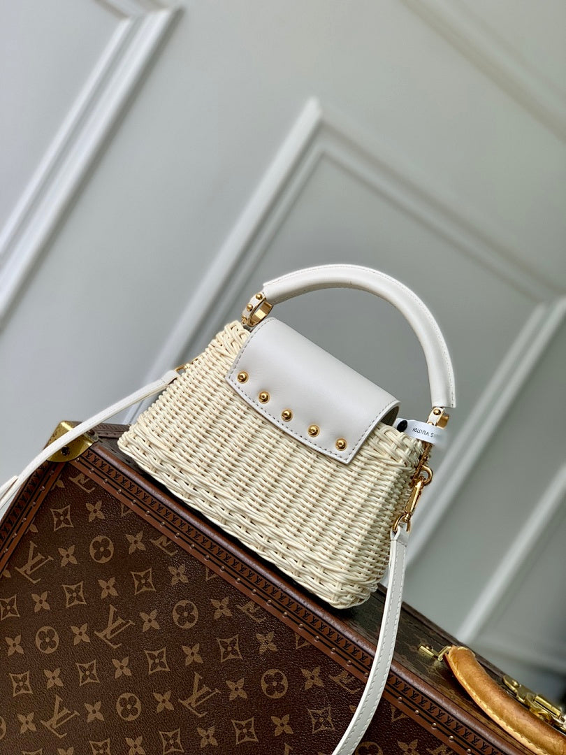 Sac à main Capucines – Réf. M26004