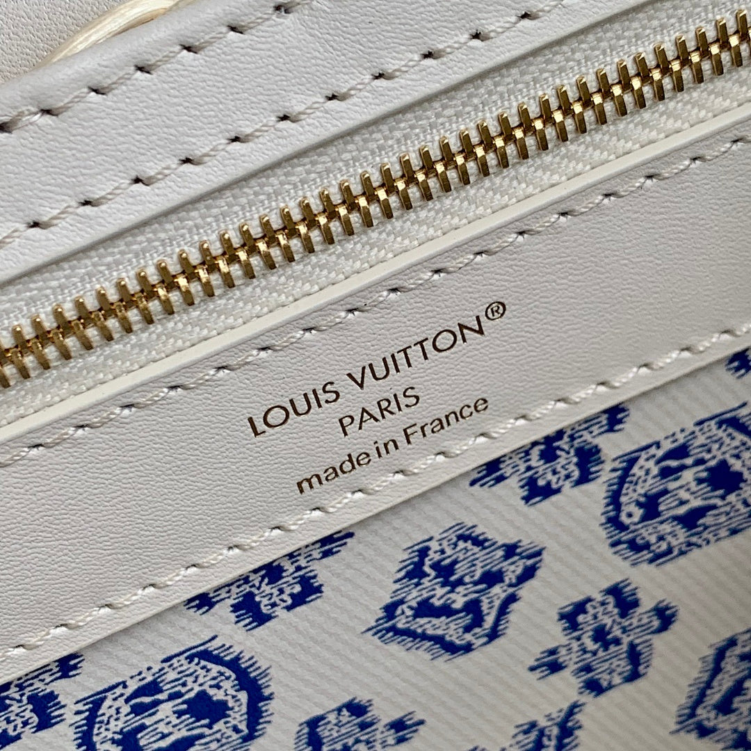 Sac à main Capucines – Réf. M26004