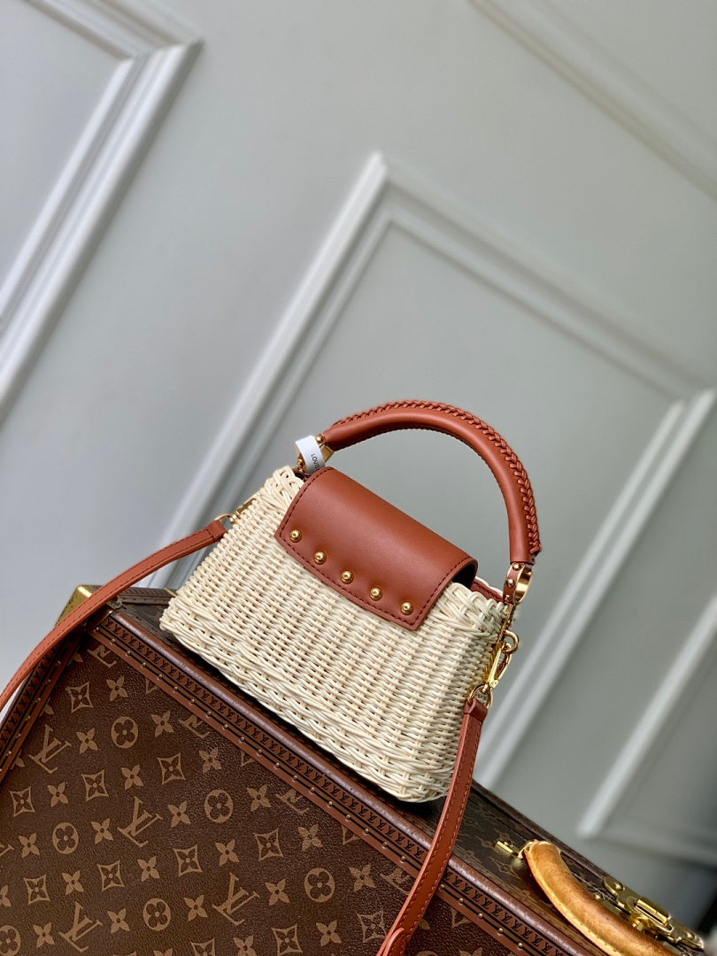 Sac à main Capucines – Réf. M26003