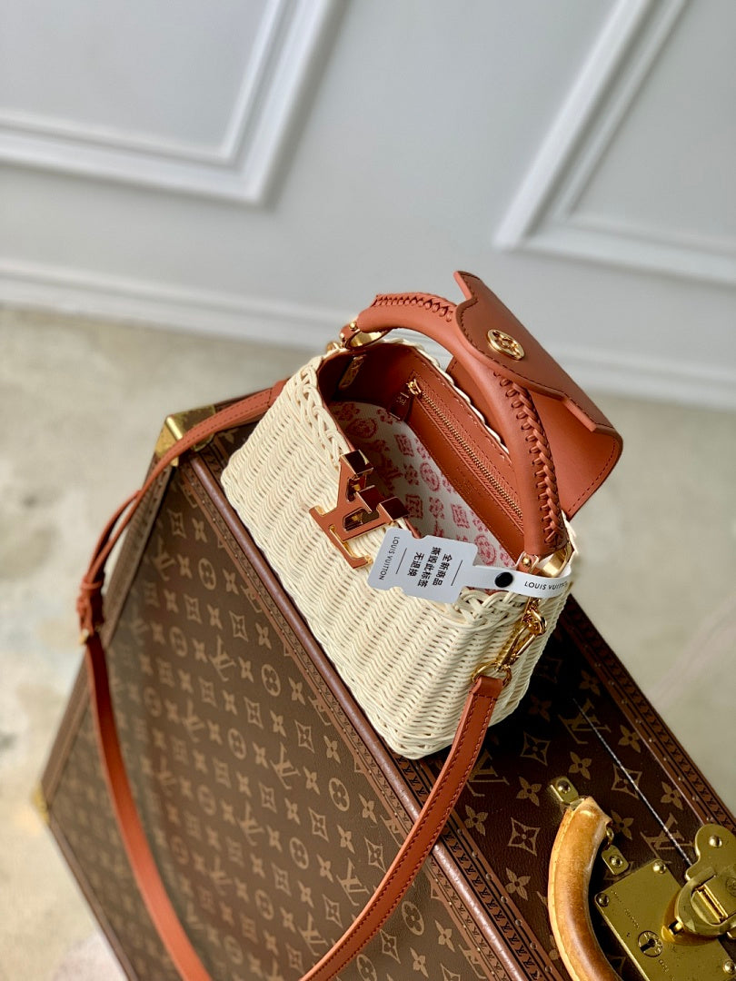 Sac à main Capucines – Réf. M26003