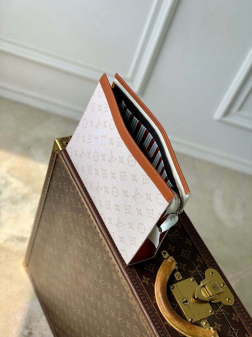 Pochette – Réf. M61692 · Coloris 6