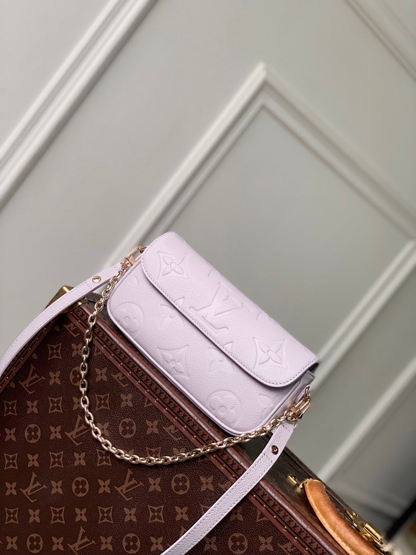 Sac à main – Réf. M25714