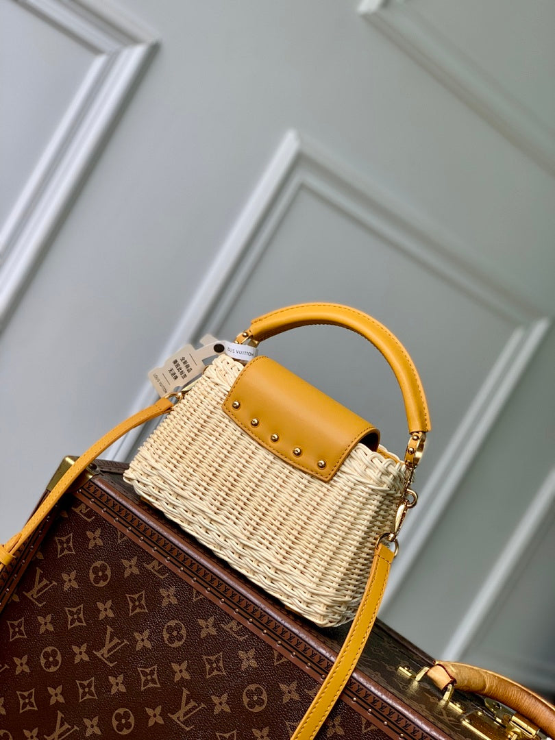 Sac à main – Réf. M24976 · Coloris 1