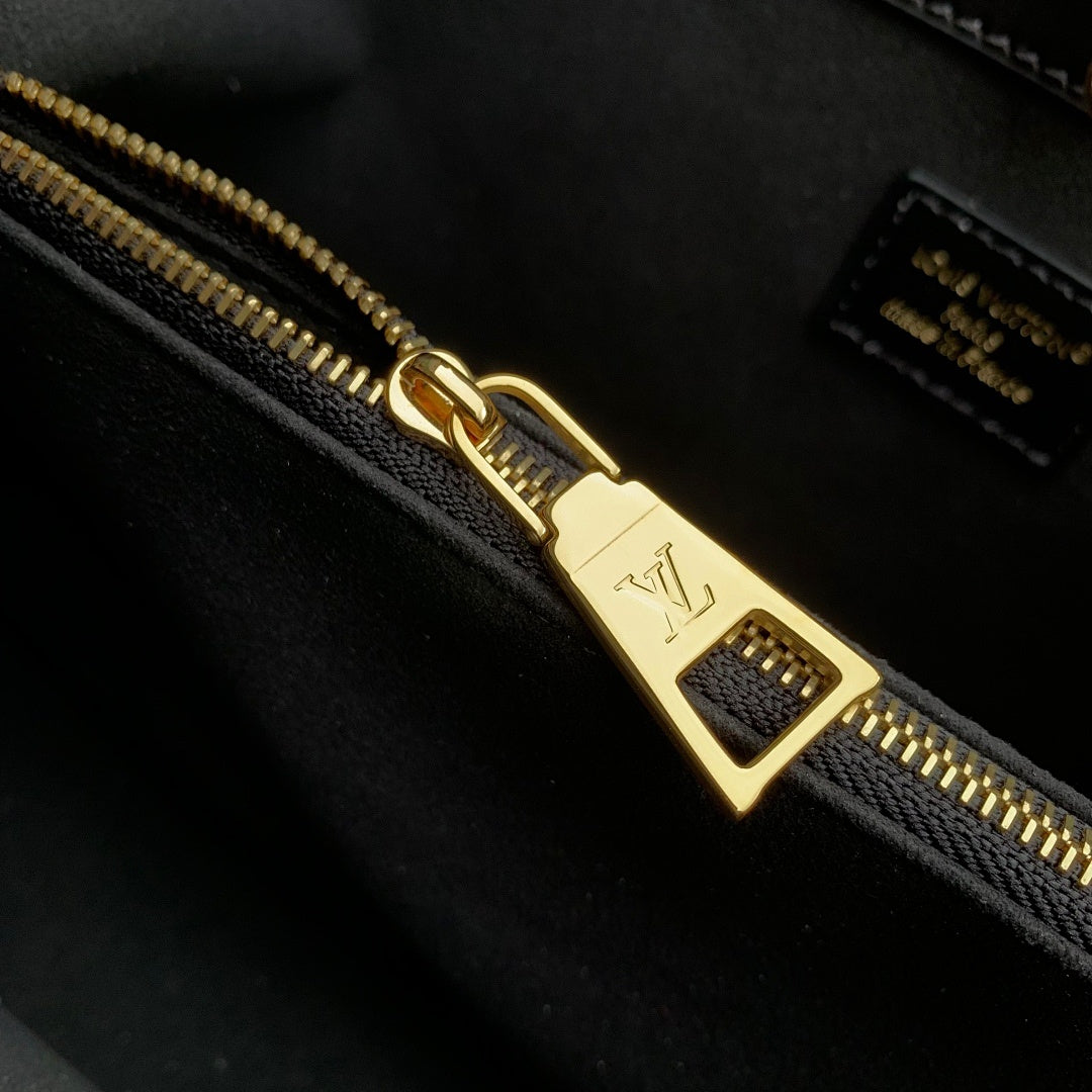 Sac à main – Réf. M25577