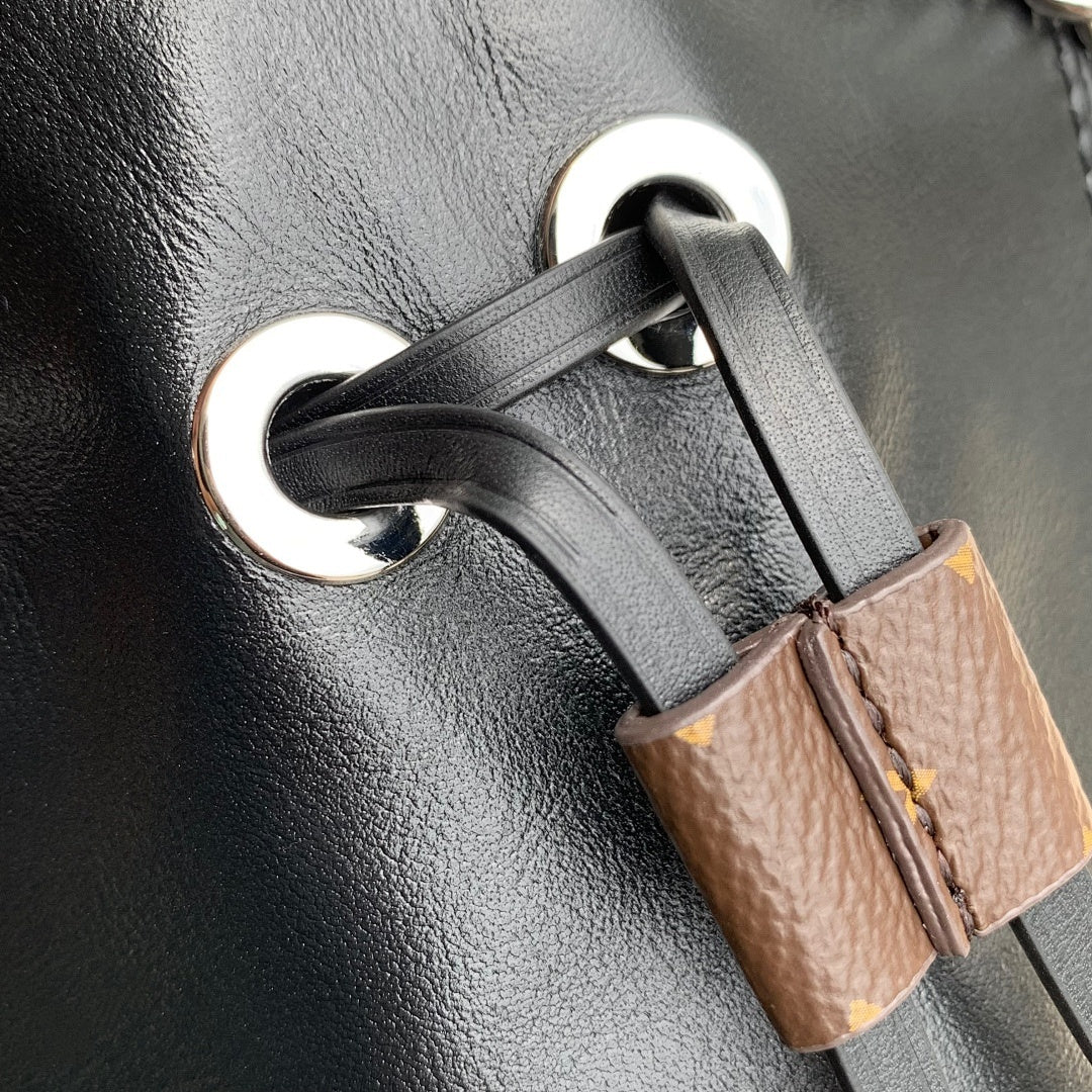 Sac à main – Réf. M25522