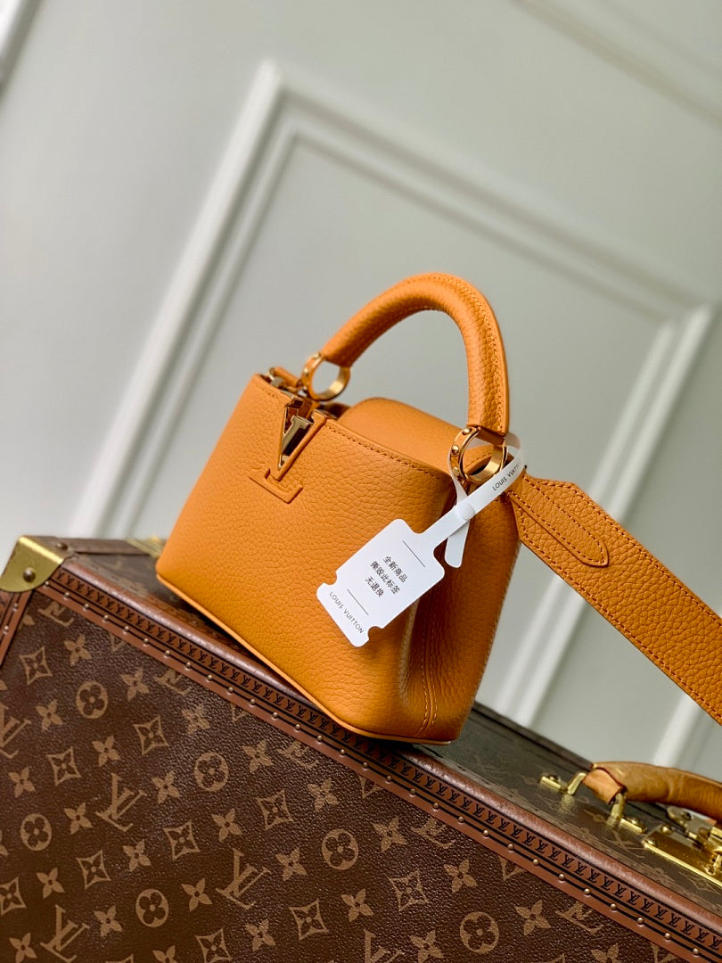 Sac à main – Réf. 23703 · Coloris 1