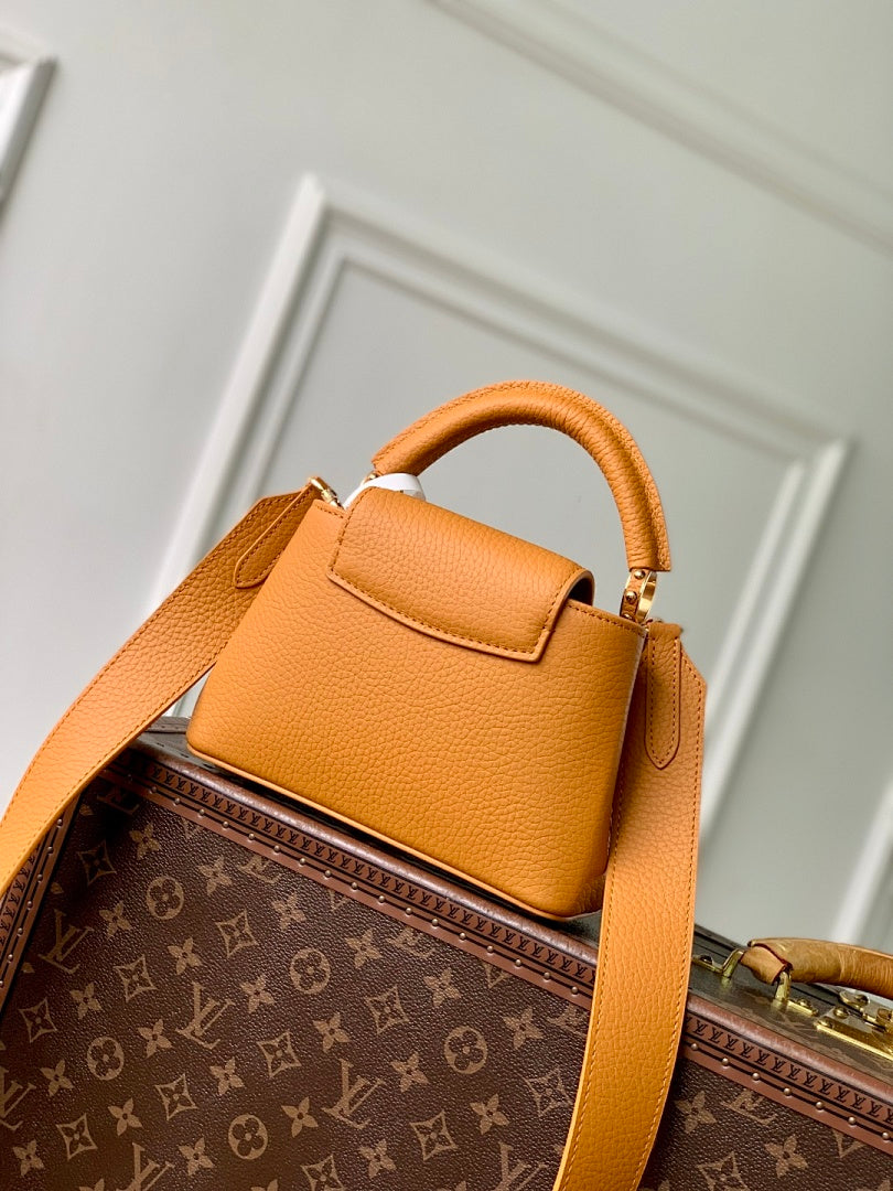 Sac à main – Réf. 23703 · Coloris 1
