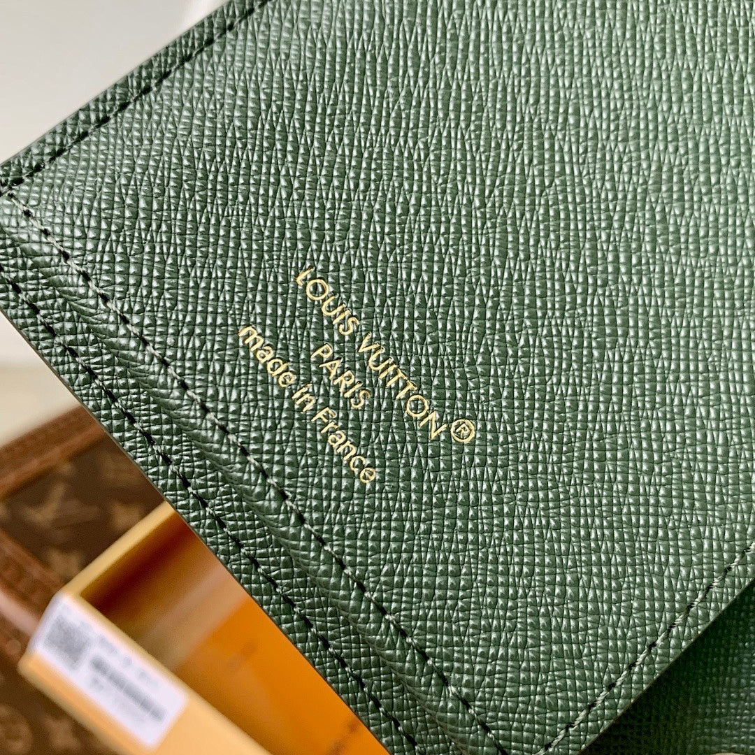 Portefeuille – Réf. 27055