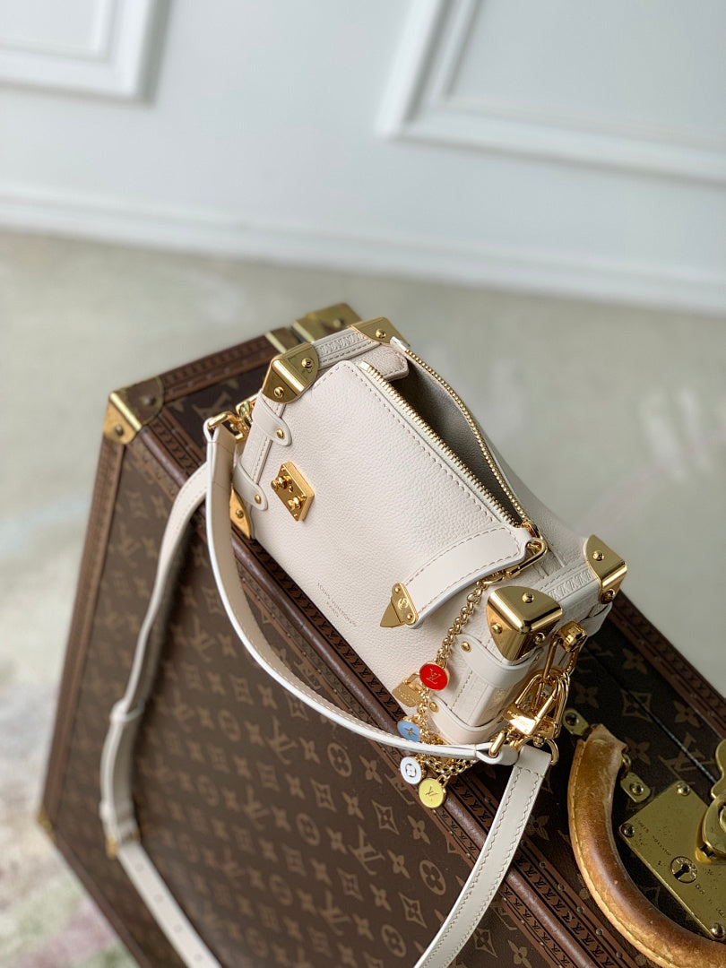 Sac à main Trunk – Réf. 27438