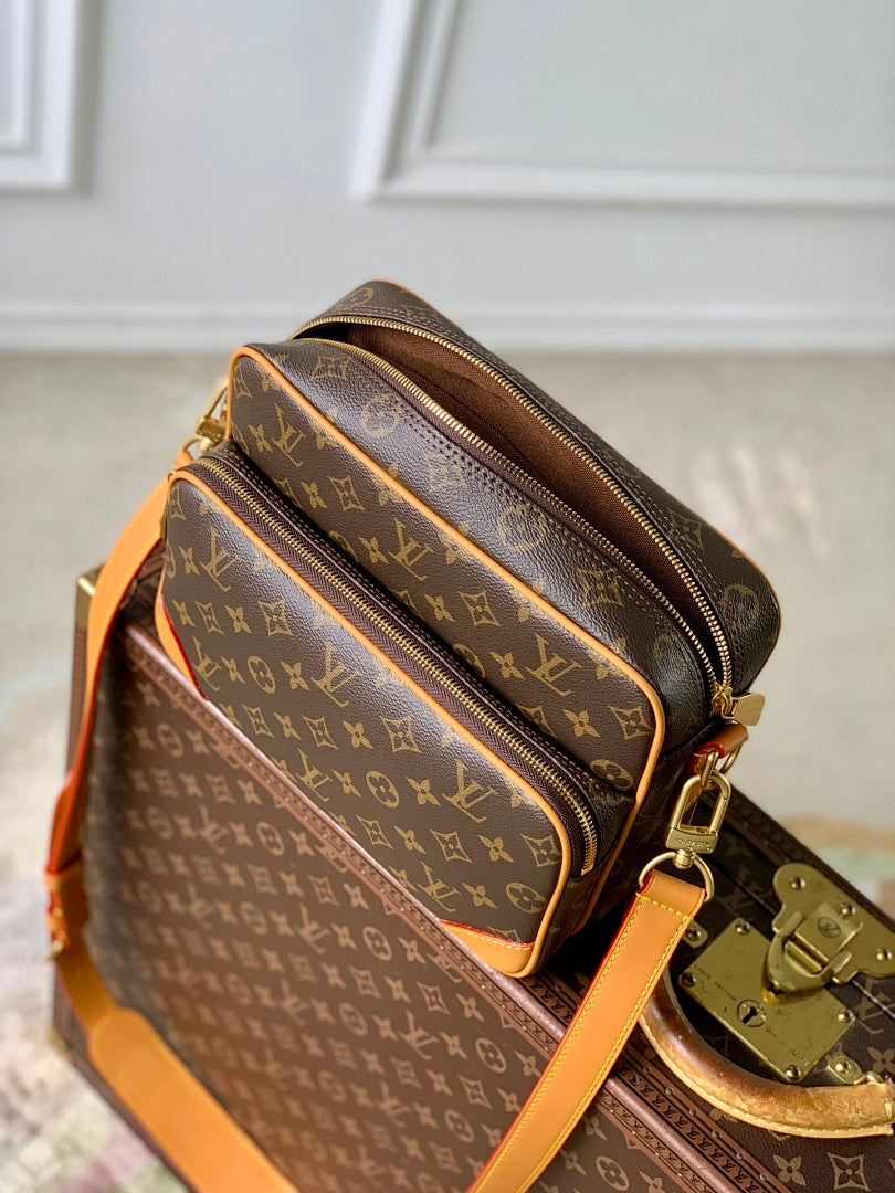 Sac à main – Réf. M27852