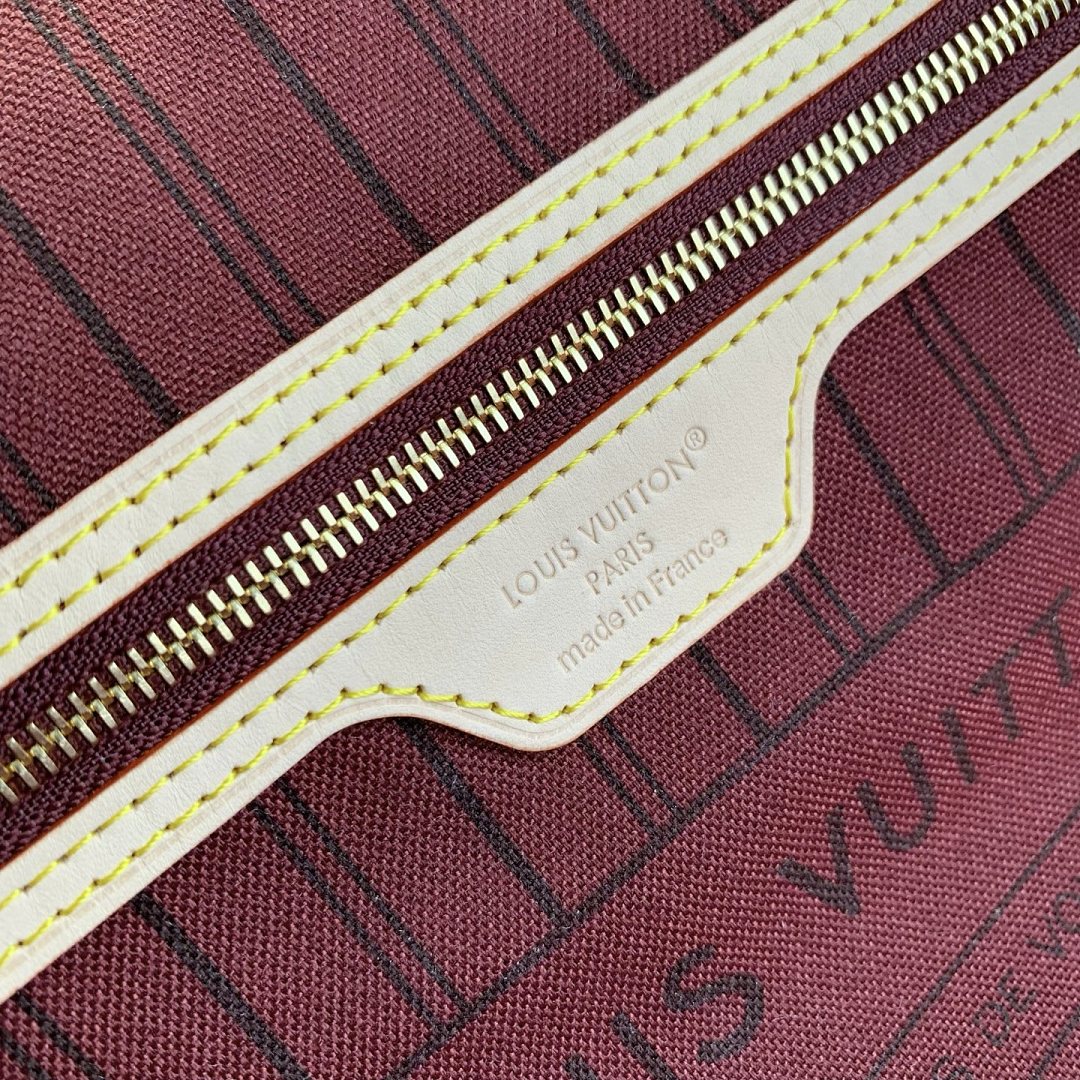 Sac à main Neverfull – Réf. 29449