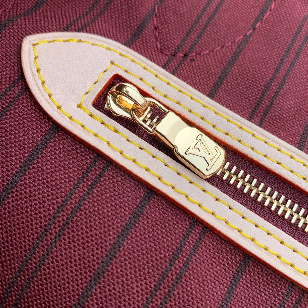 Sac à main Neverfull – Réf. 29449