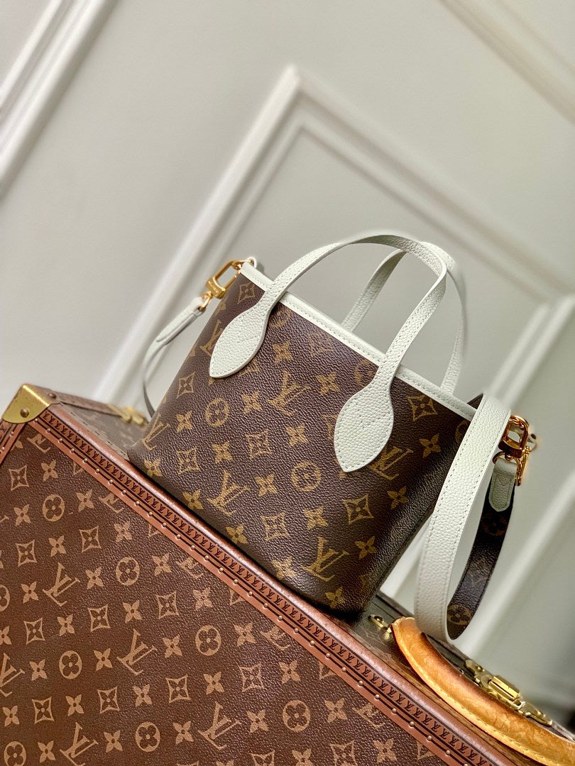 Sac à main Neverfull – Réf. 28236 · Vert