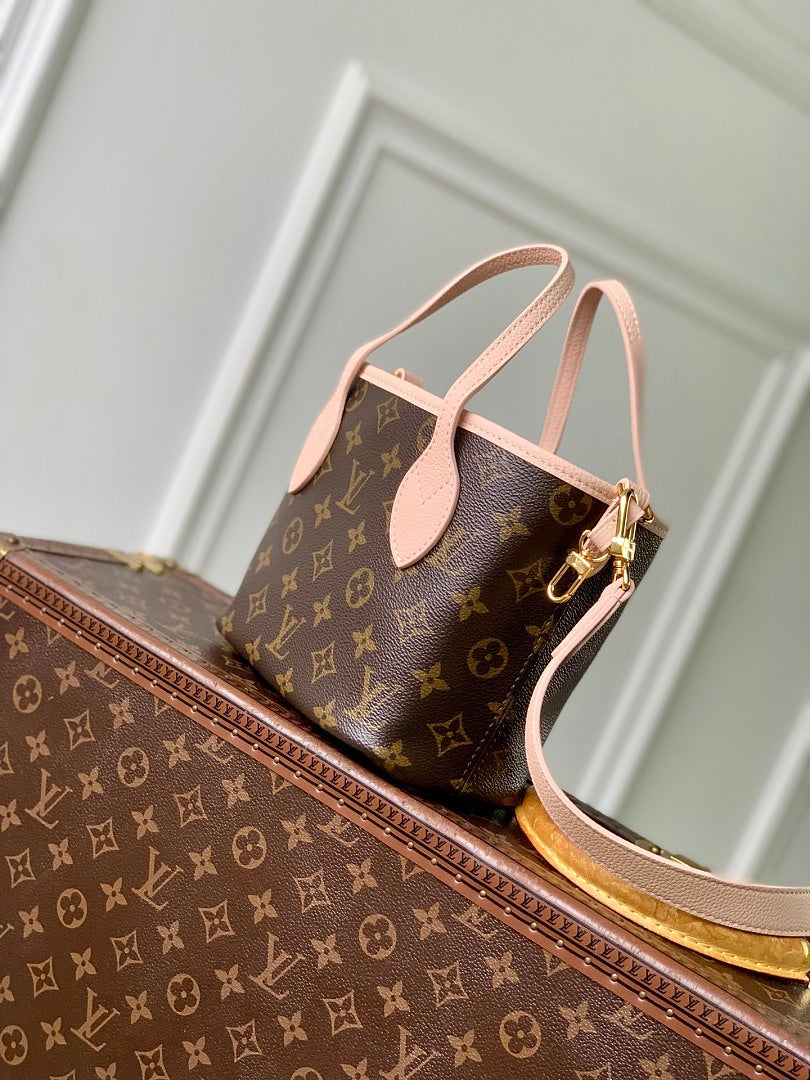 Sac à main Neverfull – Réf. 25657 · Rose