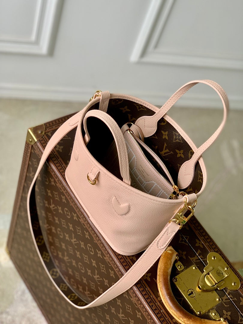 Sac à main Neverfull – Réf. 25657 · Rose