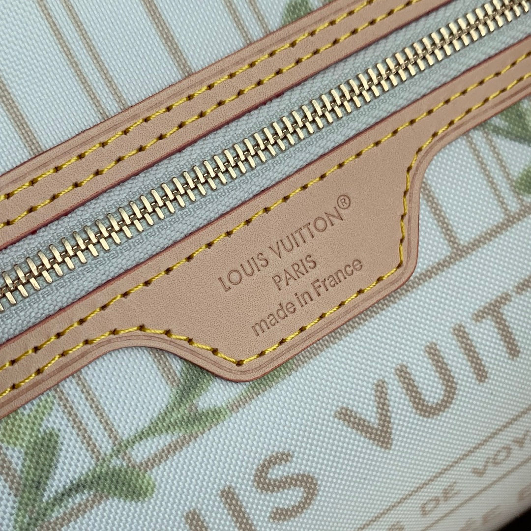 Sac à main Neverfull – Réf. 28457