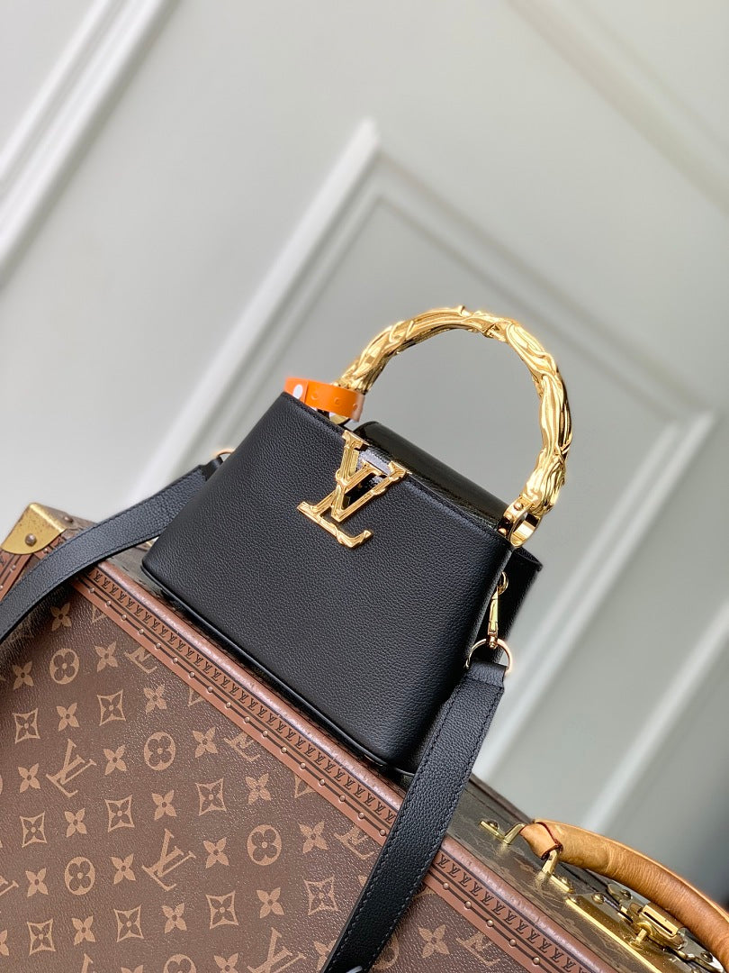 Sac à main Capucines – Réf. M13737