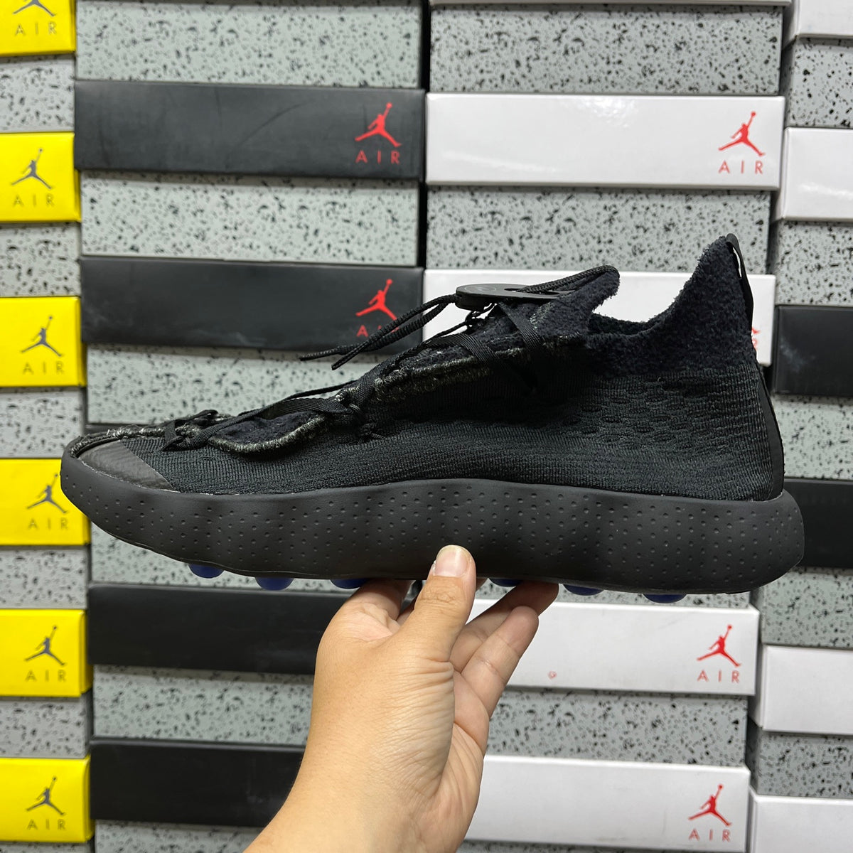 Nike Mind 002 'Noir Total' — vue 2