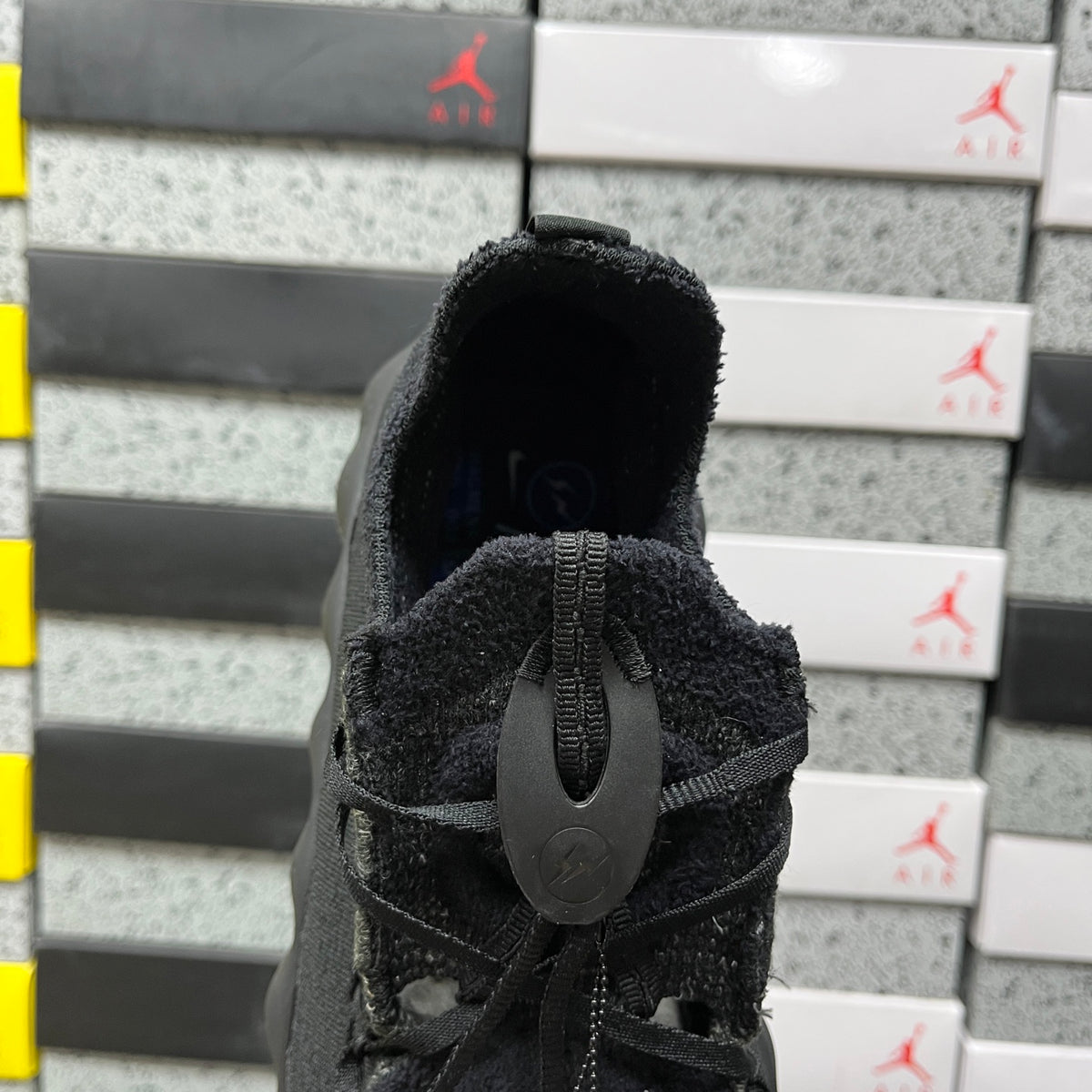 Nike Mind 002 'Noir Total' — vue 5