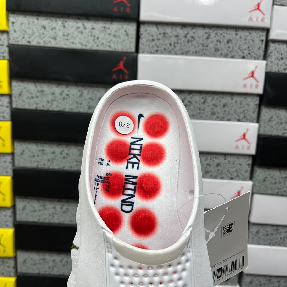 Nike Mind 001 'Blanc Rouge' — vue 5
