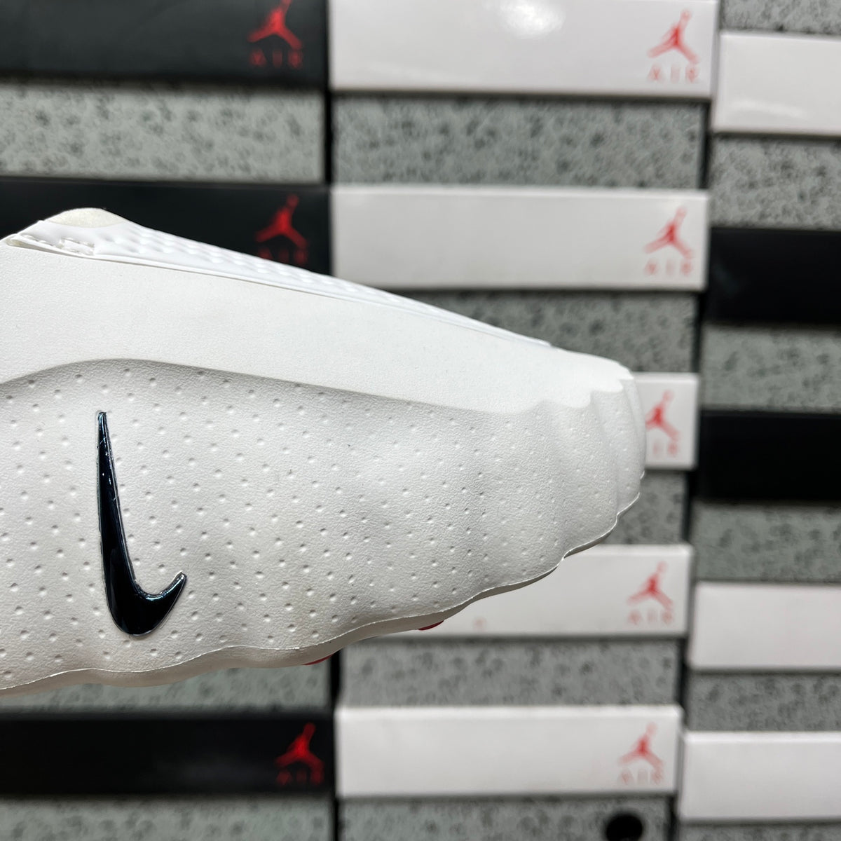 Nike Mind 001 'Blanc Rouge' — vue 8