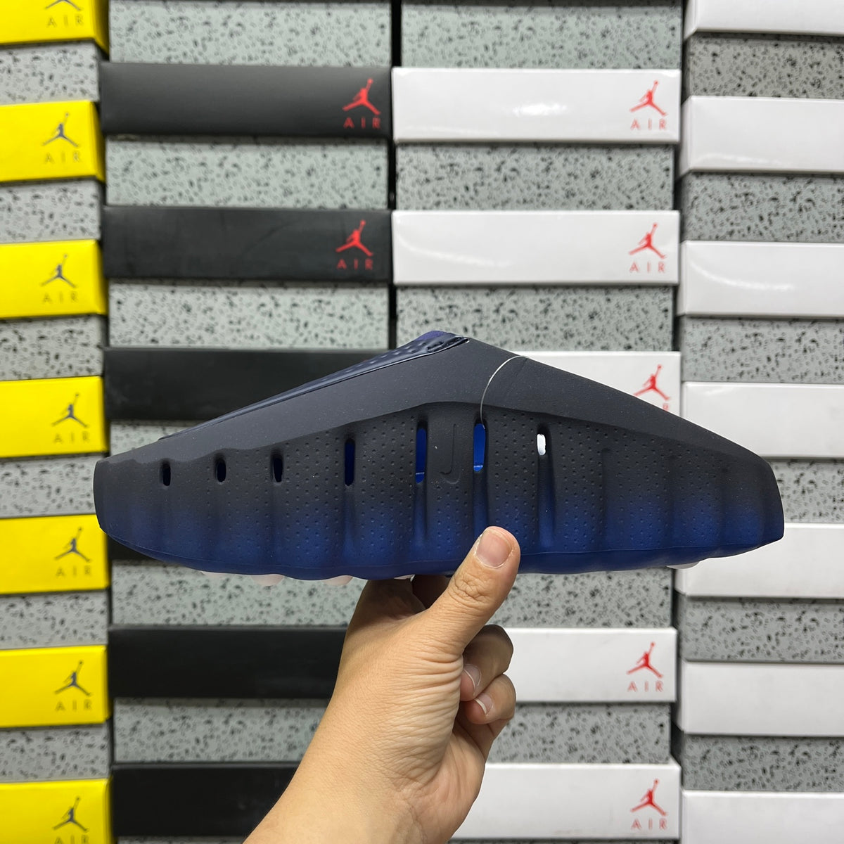 Nike Mind 001 'Bleu Marine' — vue 2
