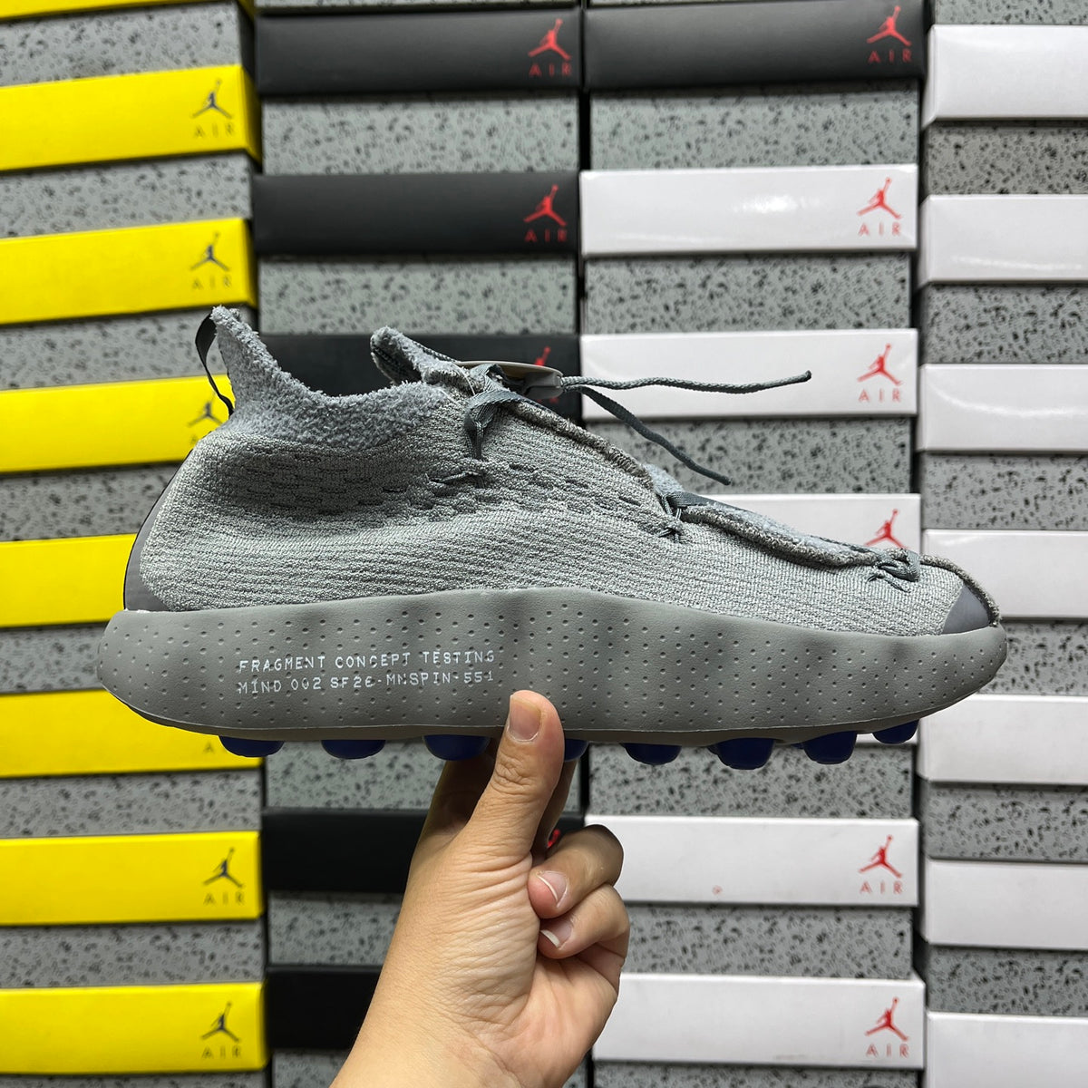 Nike Mind 002 'Gris Anthracite'