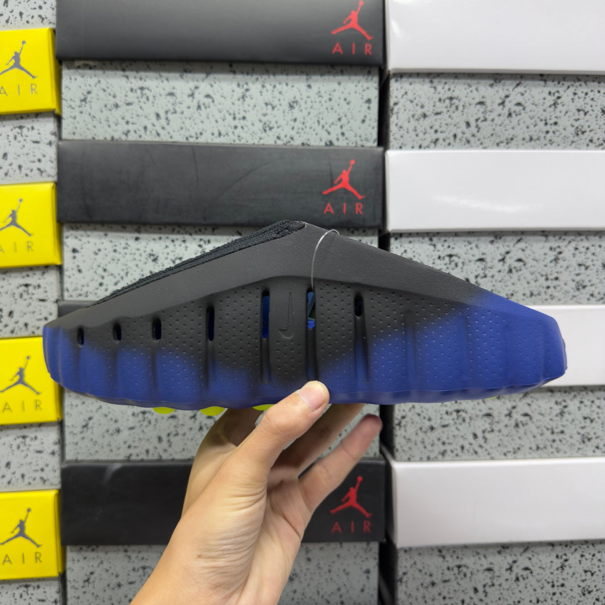 Nike Mind 001 'Noir Bleu Royal' — vue 4