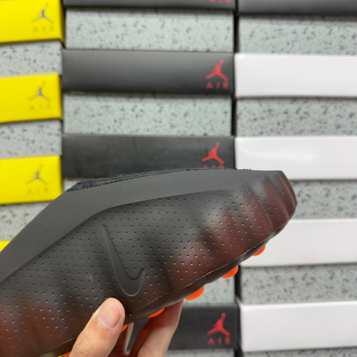 Nike Mind 001 'Noir Marron' — vue 8